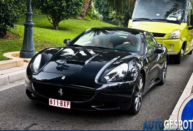 Ferrari California