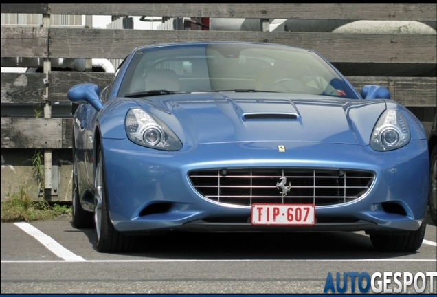 Ferrari California