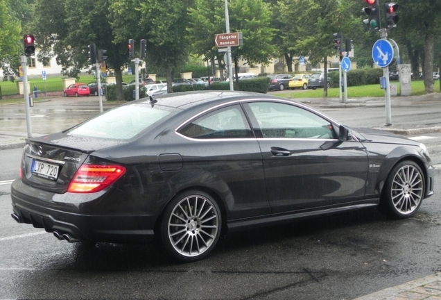 Mercedes-Benz C 63 AMG Coupé