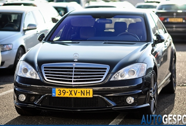 Mercedes-Benz S 63 AMG W221