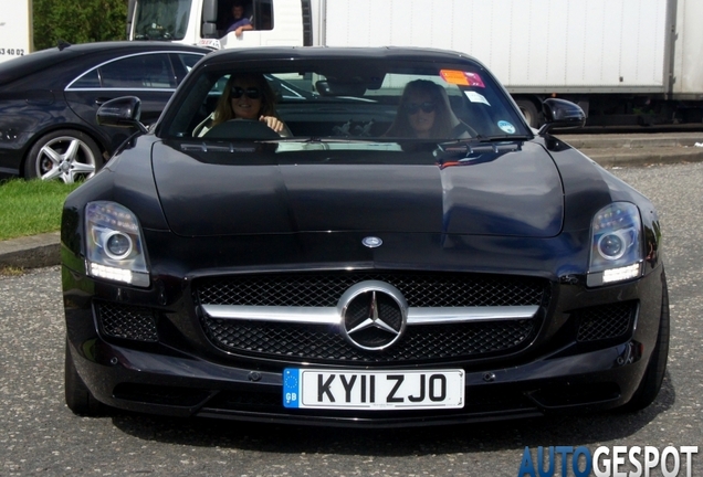 Mercedes-Benz SLS AMG