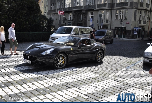 Ferrari California