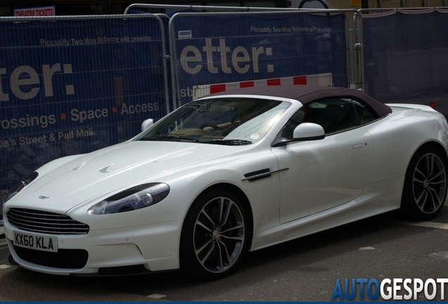 Aston Martin DBS Volante