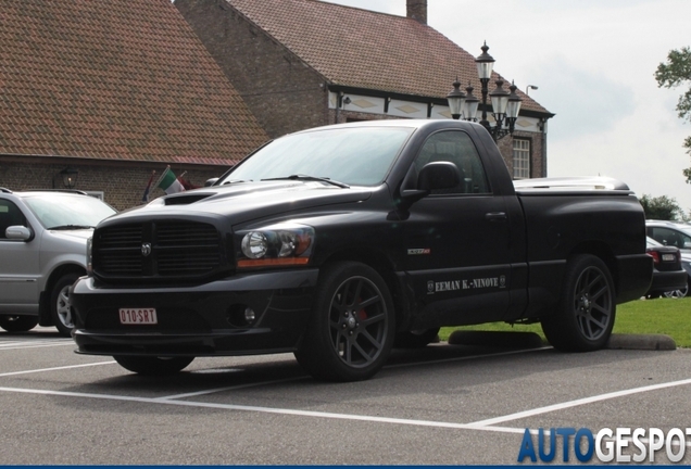 Dodge RAM SRT-10 Night Runner