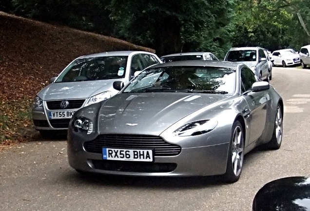 Aston Martin V8 Vantage