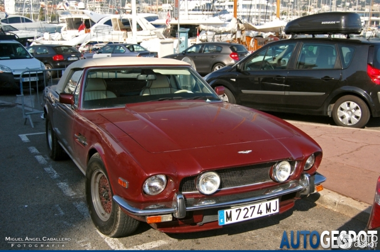 Aston Martin V8 Volante 1978-1990