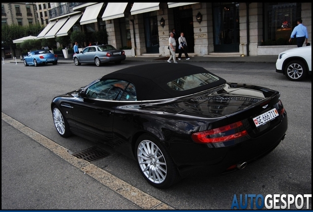 Aston Martin DB9 Volante