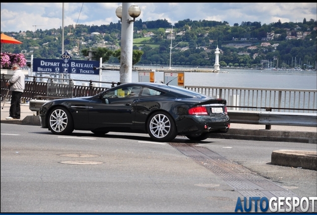 Aston Martin Vanquish S