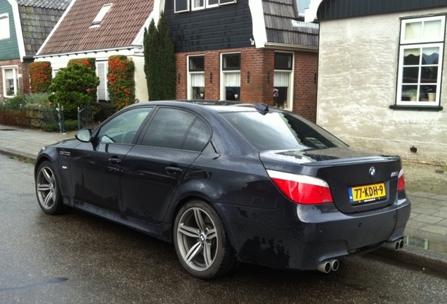 BMW M5 E60 2005