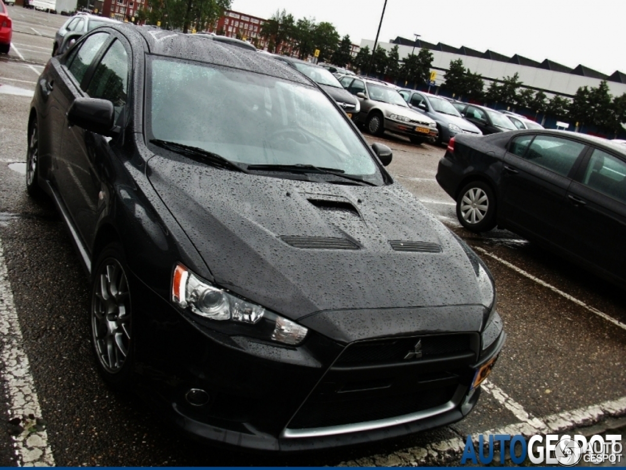 Mitsubishi Lancer Evolution X MR