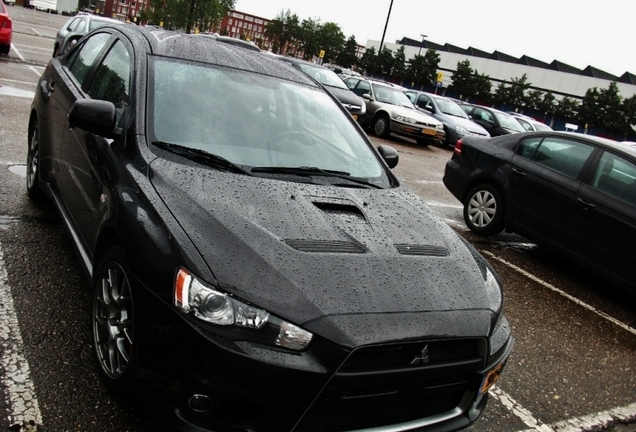 Mitsubishi Lancer Evolution X MR