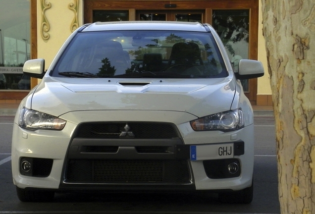 Mitsubishi Lancer Evolution X MR