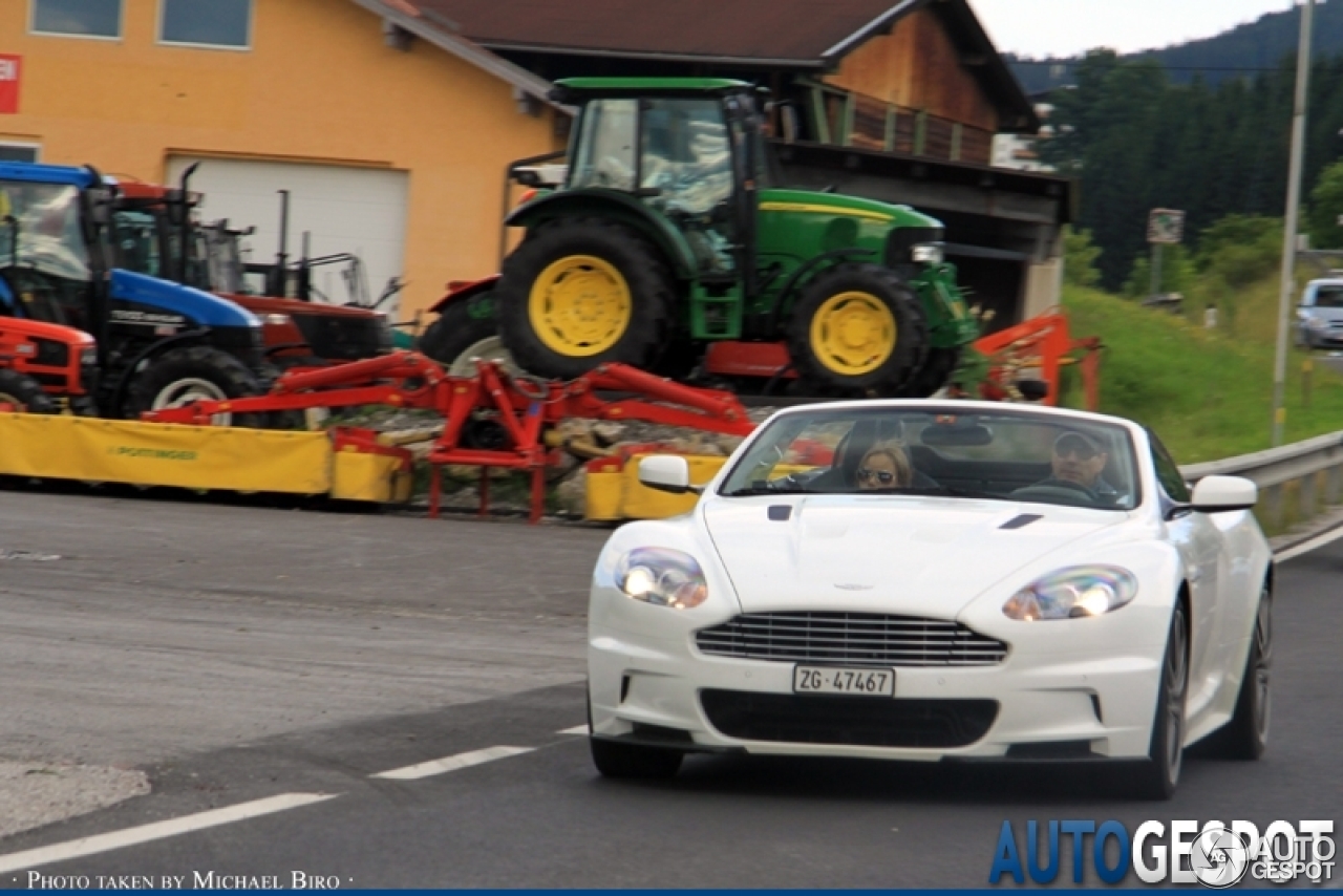 Aston Martin DBS Volante