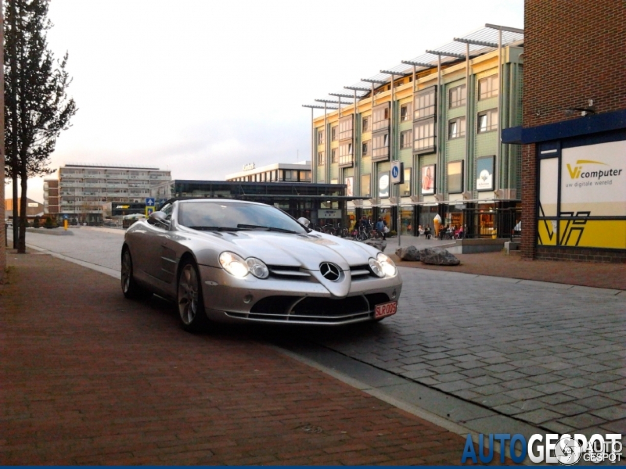 Mercedes-Benz SLR McLaren Roadster