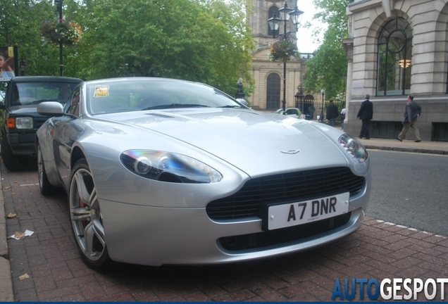 Aston Martin V8 Vantage