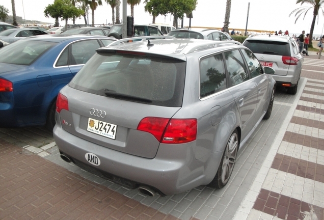 Audi RS4 Avant B7