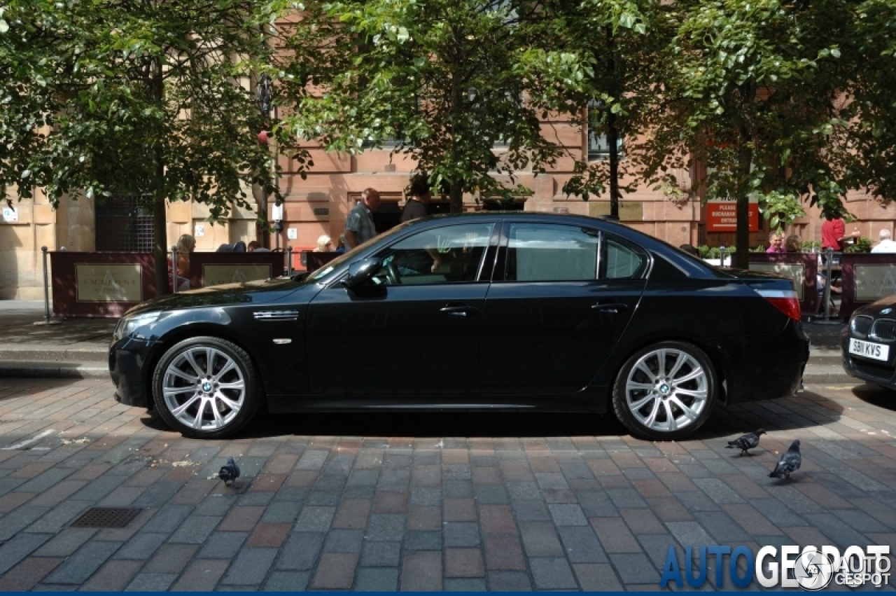 BMW M5 E60 2005