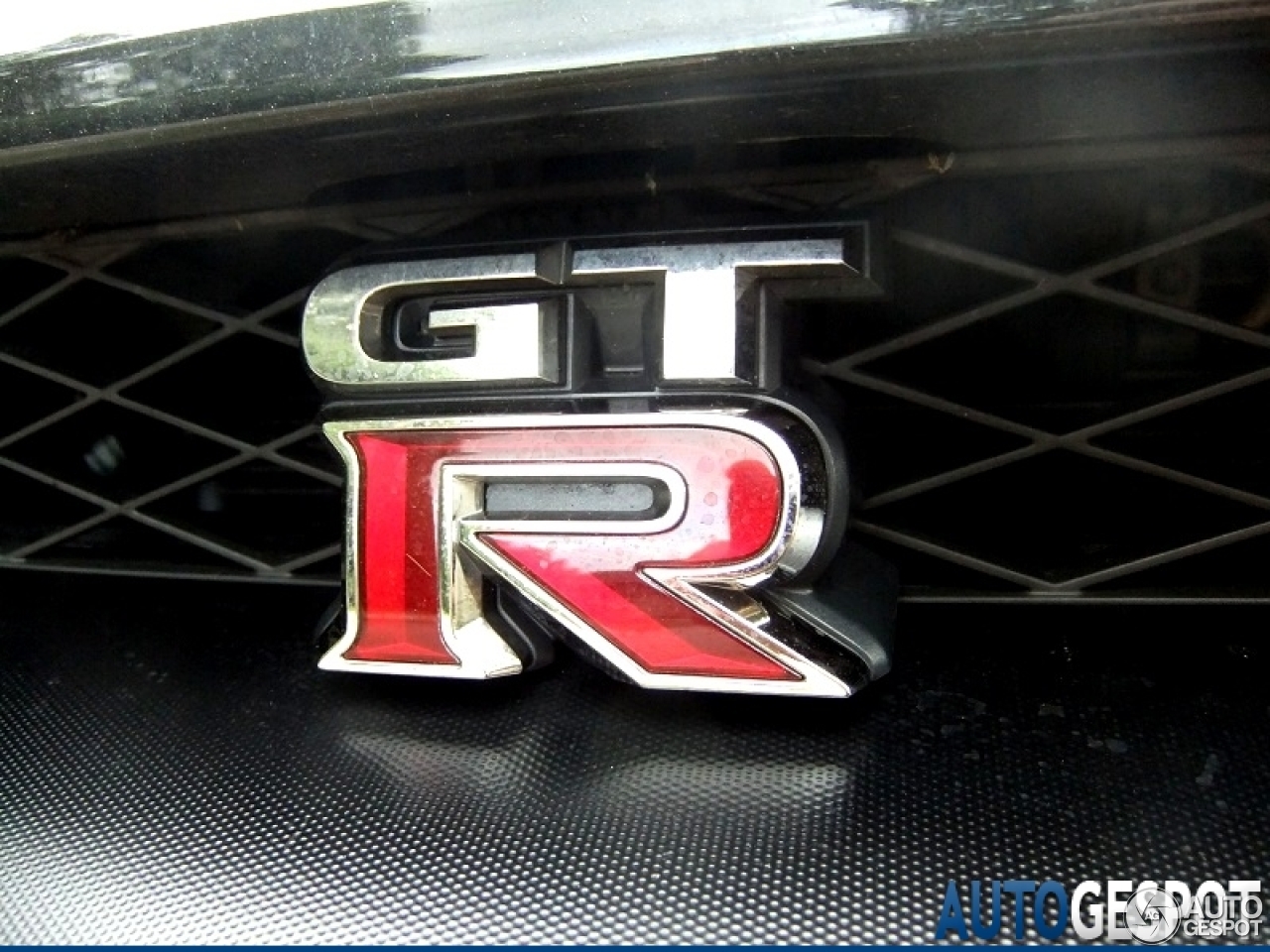 Nissan GT-R 2011