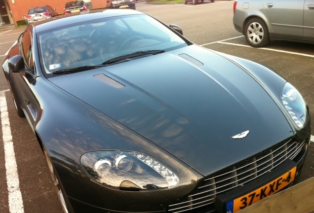 Aston Martin V8 Vantage