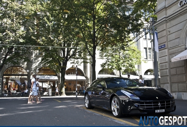 Ferrari FF