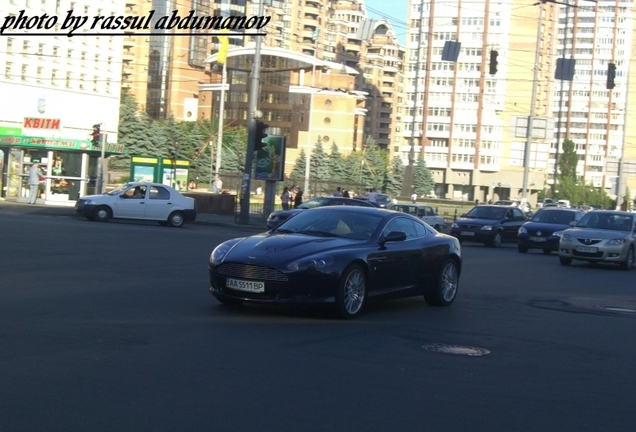 Aston Martin DB9