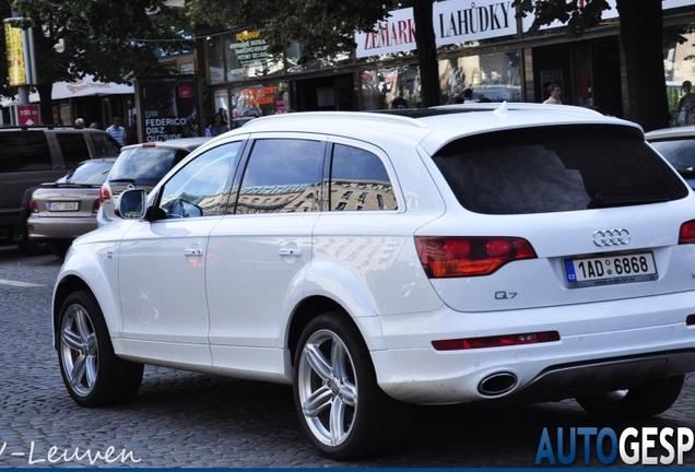 Audi Q7 V12 TDI