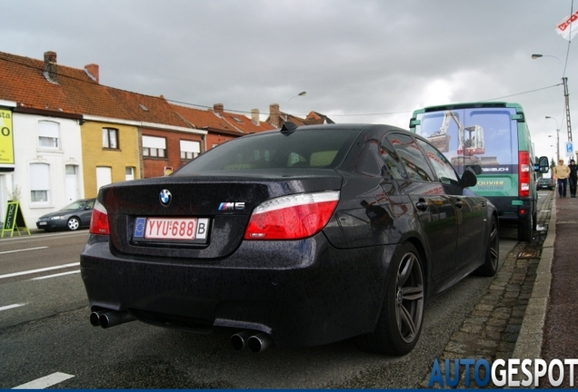 BMW M5 E60 2005