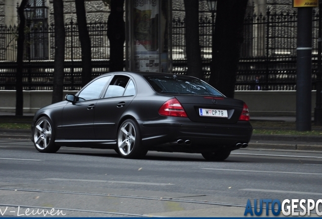 Mercedes-Benz E 55 AMG