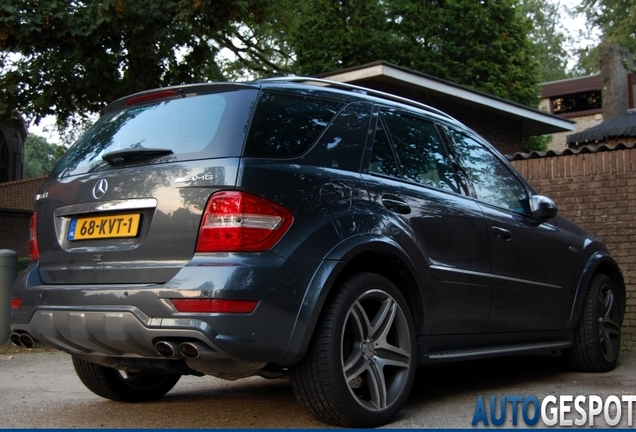 Mercedes-Benz ML 63 AMG W164 2009