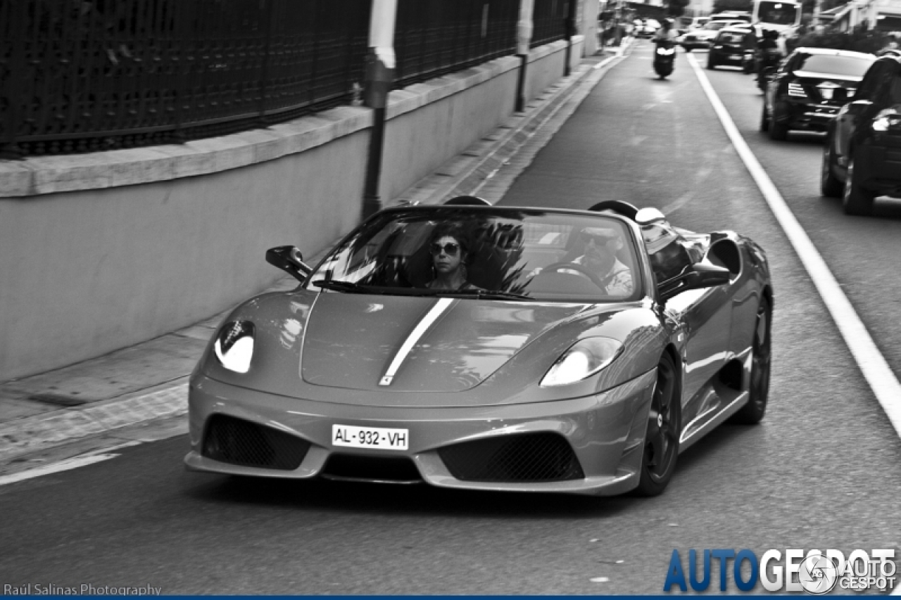 Ferrari Scuderia Spider 16M