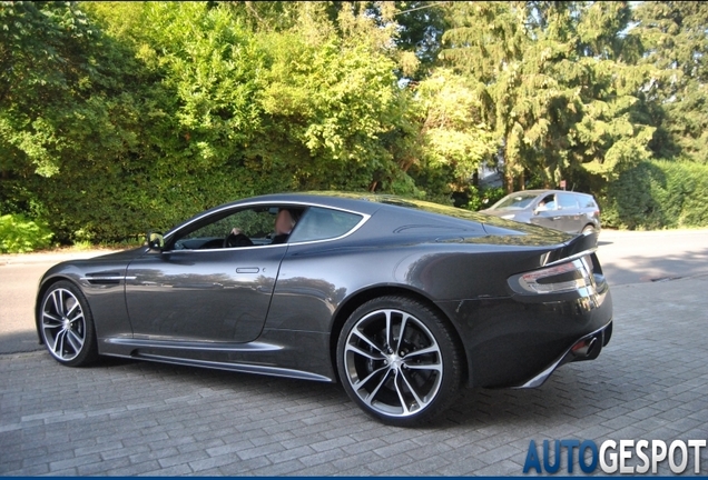 Aston Martin DBS