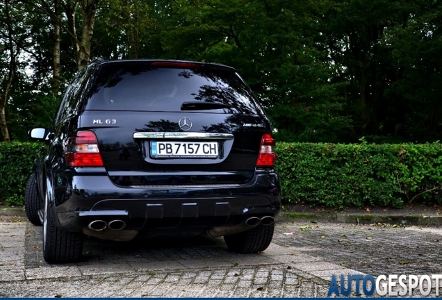 Mercedes-Benz ML 63 AMG W164