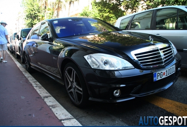 Mercedes-Benz S 63 AMG W221