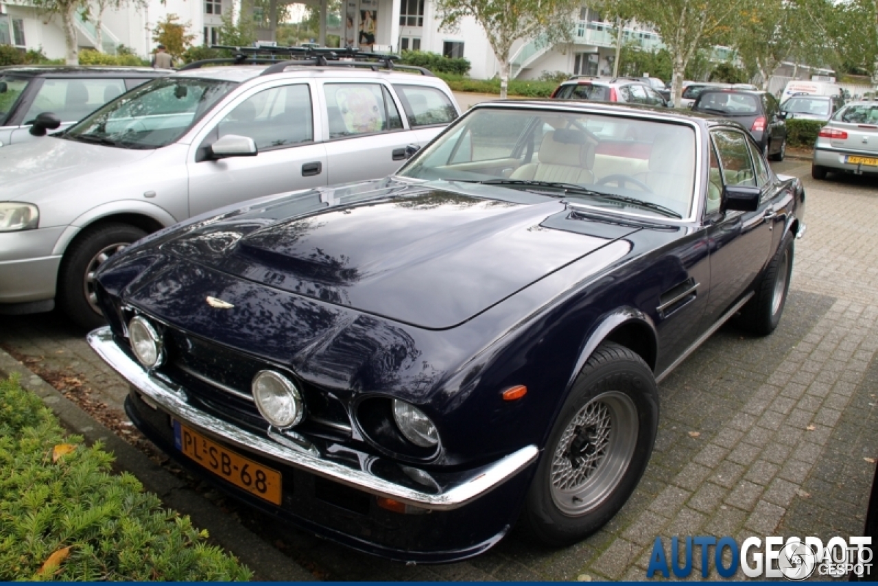 Aston Martin V8 Vantage 1977-1989