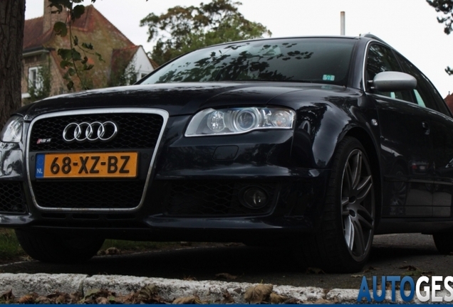 Audi RS4 Avant B7