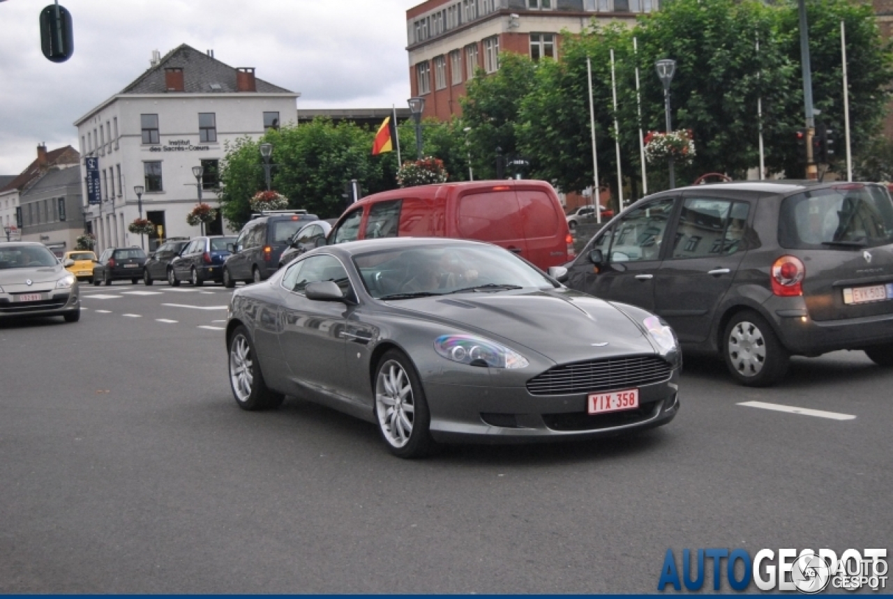 Aston Martin DB9