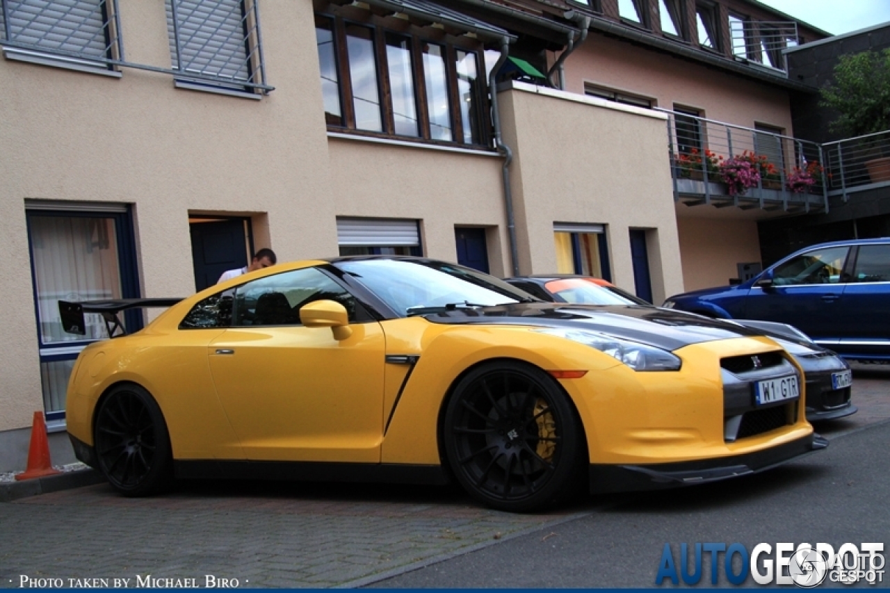 Nissan GT-R HKS GT600