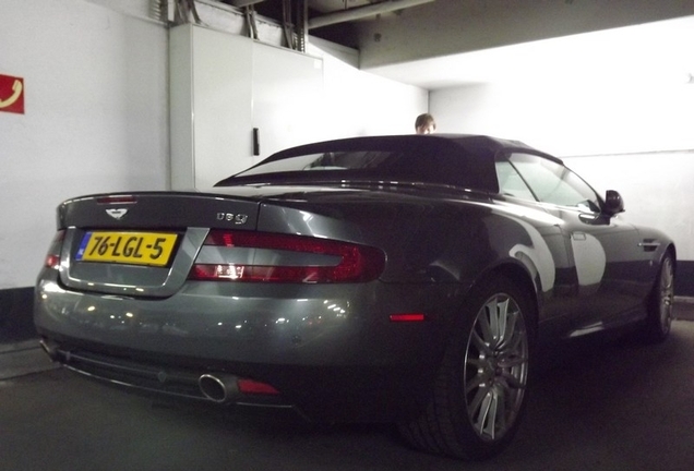 Aston Martin DB9 Volante