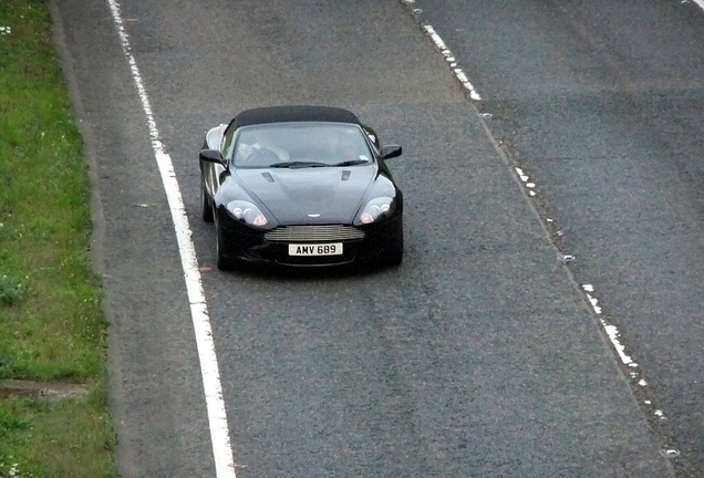 Aston Martin DB9 Volante