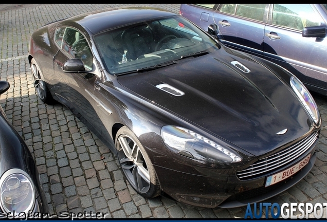 Aston Martin Virage 2011