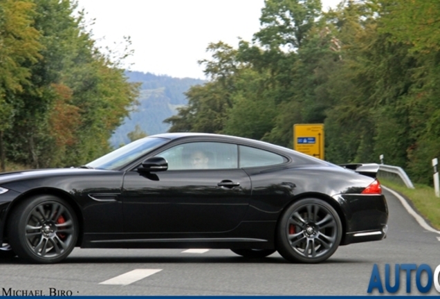 Jaguar XKR-S 2012