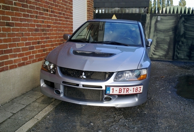 Mitsubishi Lancer Evolution IX