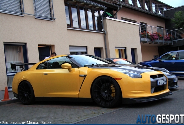 Nissan GT-R HKS GT600