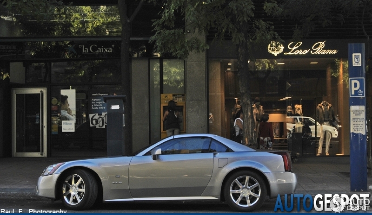 Cadillac XLR