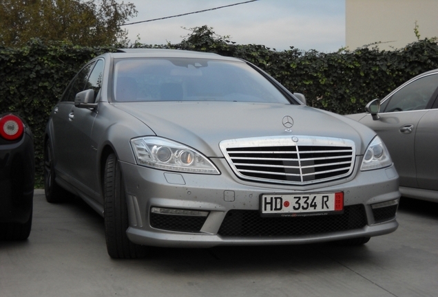 Mercedes-Benz S 63 AMG W221 2011