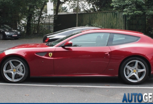 Ferrari FF