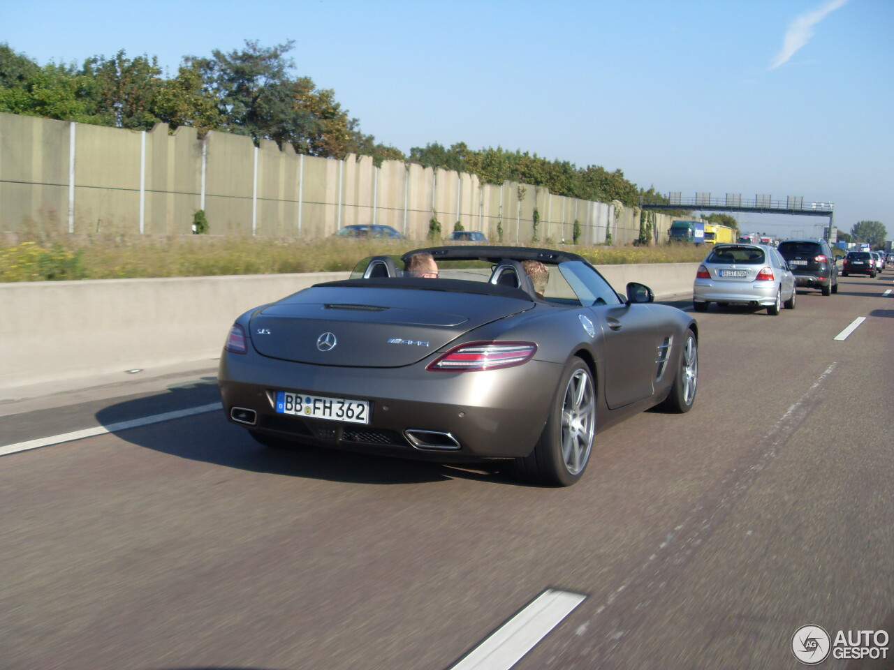 Mercedes-Benz SLS AMG Roadster