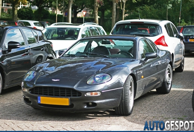 Aston Martin DB7