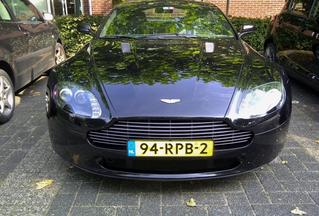 Aston Martin V8 Vantage