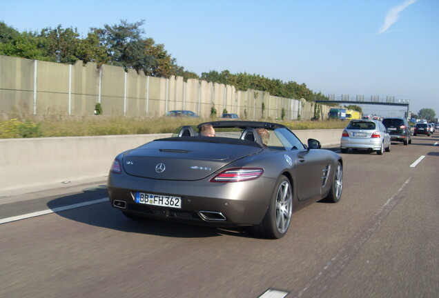 Mercedes-Benz SLS AMG Roadster